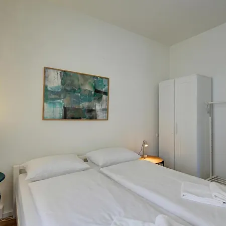 Apartment Modern Near - Happy *